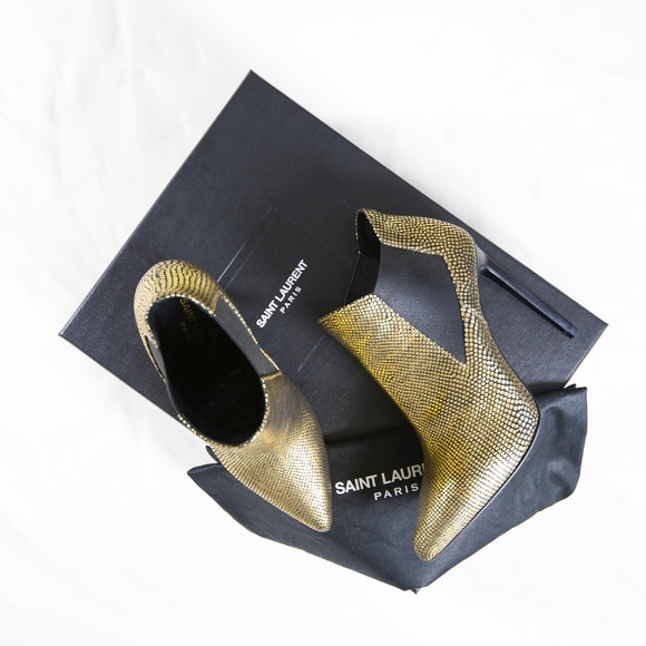 Saint Laurent Shoes - SOLD Saint Laurent 110 Chelsea Boots